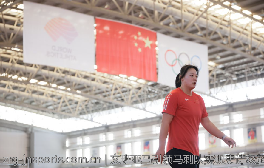 文班亚马引领马刺队实现史诗级超级大三双表现