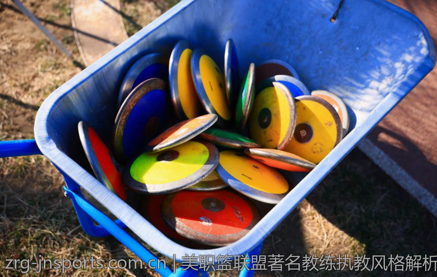 美职篮联盟著名教练执教风格解析