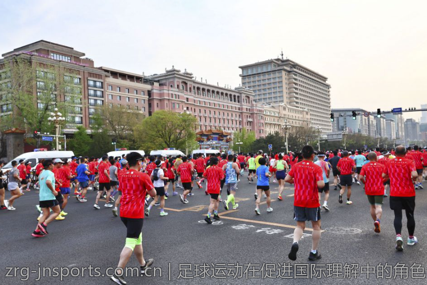 足球运动在促进国际理解中的角色